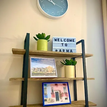 Casa In Oltretorrente شقة *