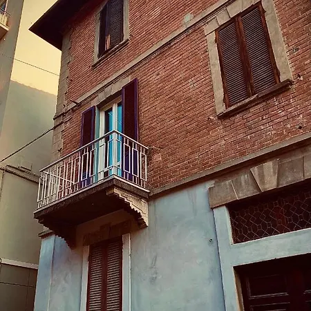 Casa In Oltretorrente דירה *